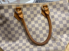 LOUIS VUITTON / ダミエ アズール / サレヤ PM / N51186 / 状態ランク：Cなど10点（長野県長野市よりご来店・店頭買取）｜ブランド品の高価買取なら【バイセル】