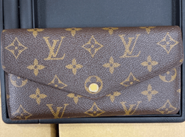 LOUIS VUITTON / モノグラム / ポルトフォイユ サラ 新型 / M60531 / 状態ランク：Bなど2点（千葉県習志野市よりご来店・店頭買取）｜ブランド品の高価買取なら【バイセル】