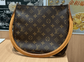 LOUIS VUITTON / モノグラム / ルーピング MM / M51146 / 状態ランク：Cなど3点