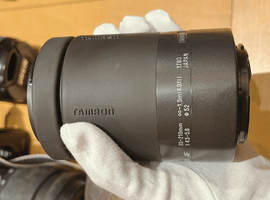 TAMRON：レンズ／Nikon：交換レンズ付きボディなど3点