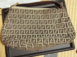 FENDI / ズッカ柄 ハンドバッグ / 8N0005 / 状態ランク：ABなど2点