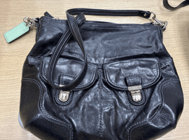 COACH / ハンドバッグ / 22423 / 状態ランク：BCなど6点（東京都世田谷区よりご来店・店頭買取）｜ブランド品の高価買取なら【バイセル】