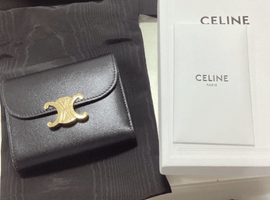 CELINE / トリオンフ 三つ折り財布 / 状態ランク：ABなど2点