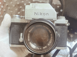 Nikon：交換レンズ付きボディ／Mamiya：交換レンズ付きボディなど13点