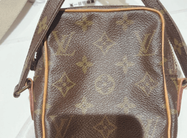 LOUIS VUITTON / モノグラム / ミニ ダヌーブ / M45268 / 状態ランク:BCなど2点