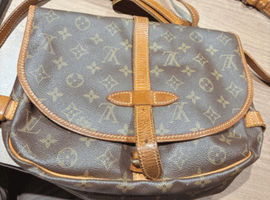 LOUIS VUITTON / モノグラム / ソミュール 30 / M42256 / 状態ランク：Bなど2点