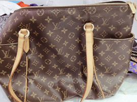 LOUIS VUITTON / モノグラム / トータリー MM 旧型 / M56689 / 状態ランク：Bなど2点