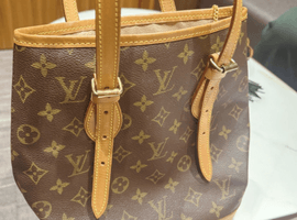 LOUIS VUITTON / モノグラム / バケット PM / M42238 / 状態ランク：BCなど5点