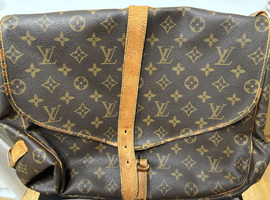 LOUIS VUITTON / モノグラム / ソミュール 35 / M42254 / 状態ランク：Cなど8点