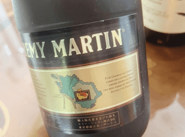 ブランデー：REMY MARTIN（VSOP 旧旧）／ウイスキー：Suntory（ローヤル 12年 青ラベル）など4点