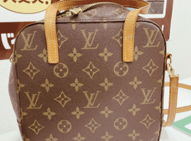 LOUIS VUITTON / モノグラム / スポンティーニ / M47500 / 状態ランク：Bなど2点（静岡県静岡市清水区よりご来店・店頭買取）｜ブランド品の高価買取なら【バイセル】