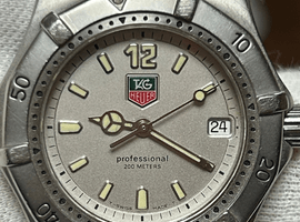 TAG Heuer / プロフェッショナル / WK1212 / 状態ランク：ABなど2点(岡山県高梁市・出張買取）｜時計の高価買取ならバイセル