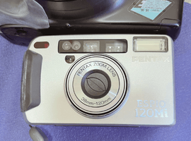 PENTAX：ボディ／PENTAX：交換レンズ付きボディなど4点