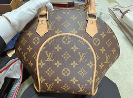 LOUIS VUITTON / モノグラム / エリプス PM / M51127 / 状態ランク：ABなど2点(徳島県徳島市・出張買取)｜ブランド品の高価買取なら【バイセル】