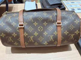 LOUIS VUITTON / モノグラム / パピヨン 30 旧旧型 / M51365 / 状態ランク：Bなど3点