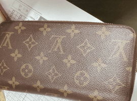 LOUIS VUITTON / モノグラム / ジッピーウォレット / 状態ランク:Aなど2点