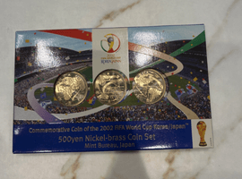 2002 FIFAワールドカップ記念500円硬貨入りミントセットなど複数点