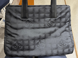 CHANEL / ニュートラベル / ココマーク トートバッグ / A15991 / 状態ランク：ABなど3点