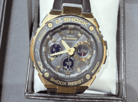 CASIO / G-SHOCK / GST-W100G / 状態ランク:Bなど3点