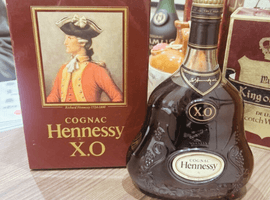 ブランデー：Hennessy（XO 金キャップ グリーンボトル）／ブランデー：REMY MARTIN（XO スペシャル クリアボトル）など7点