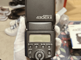 Canon：スピードライト 430EX IIなど5点