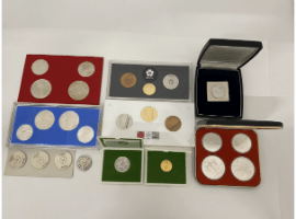 札幌五輪記念メダルセットを含む多数の硬貨