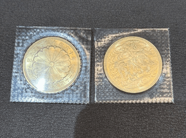 御在位60年十万円金貨／100円稲穂硬貨／など