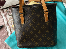 LOUIS VUITTON / モノグラム / ヴァヴァン PMなど2点（山口県下松市・出張買取）｜ブランド品の高価買取なら【バイセル】