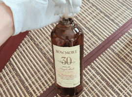 ウイスキー：BOWMORE（30年 1963-1994 モリソン30年記念）／ウイスキー：CHIVAS BROTHERS（シーバスリーガル 15年 スペシャルリザーブ）など4点