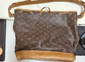LOUIS VUITTON / モノグラム / ノエ / M42224 / 状態ランク：Bなど2点