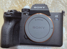 SONY：α7SIII ボディ ILCE-7SM3／SONY：FE 24-70mm F2.8 GM II SEL2470GM2など2点