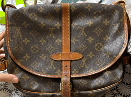 LOUIS VUITTON / モノグラム / ソミュール 30 / M42256など3点