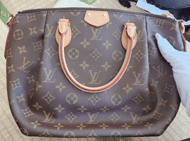 LOUIS VUITTON / モノグラム / テュレン MM / M48814 / 状態ランク：ABなど8点