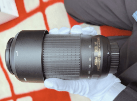 Nikon：AF-P DX NIKKOR 70-300mm F4.5-6.3G ED VR／Nikon：レンズなど3点
