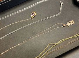 ネックレス(K14)など4点