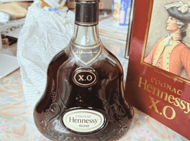 ブランデー：Hennessy（XO 金キャップ グリーンボトル）／ブランデー：REMY MARTIN（セントーエクストラ）など4点