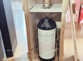 ウイスキー：MACALLAN（25年 1971）／ワイン：CHATEAU HAUT-BRION（1994）など6点