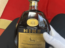 ブランデー：HINE（VSOP）／ブランデー：CAMUS（ナポレオン ブック 青）など7点