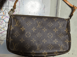 LOUIS VUITTON / モノグラム / ポシェットアクセソワール 旧型 / M51980 / 状態ランク：Bなど3点