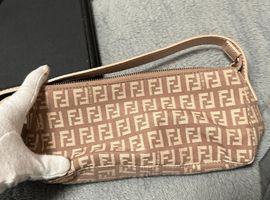 FENDI / ハンドバッグ / 8BR443 / 状態ランク:Bなど2点