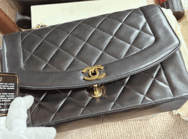 CHANEL / マトラッセ / ダイアナフラップ チェーンショルダーバッグ / A01165 / 状態ランク：Bなど2点