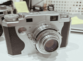 KONICA：ボディ／Nikon：交換レンズ付きボディなど10点