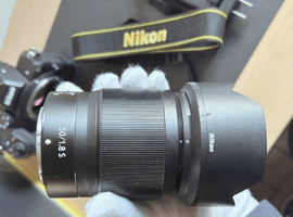 Nikon：NIKKOR Z 50mm F1.8 S／Nikon：Z5 ボディなど2点