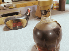 ブランデー：メルシャン（ブランデー エクストラ）／ウイスキー：CHIVAS BROTHERS（ロイヤルサルート 21年 茶）など6点