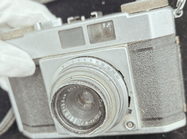 OLYMPUS：ボディ／MINOLTA：レンズなど8点