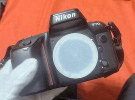 Nikon：ボディ／Nikon：レンズなど4点