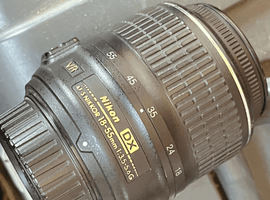 Nikon：レンズ／Nikon：交換レンズ付きボディなど2点