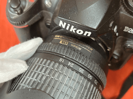 Nikon：D200+AF-S 18-135mm F3.5-5.6G ED DXなど5点