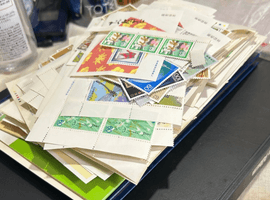 平成11年用 年賀切手「うさぎ（土鈴）」／国際文通週間「東海道五拾三次之内・京師」など