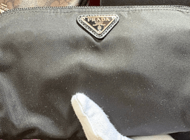 PRADA / テスート ポーチ / 1NA693 / 状態ランク：ABなど4点